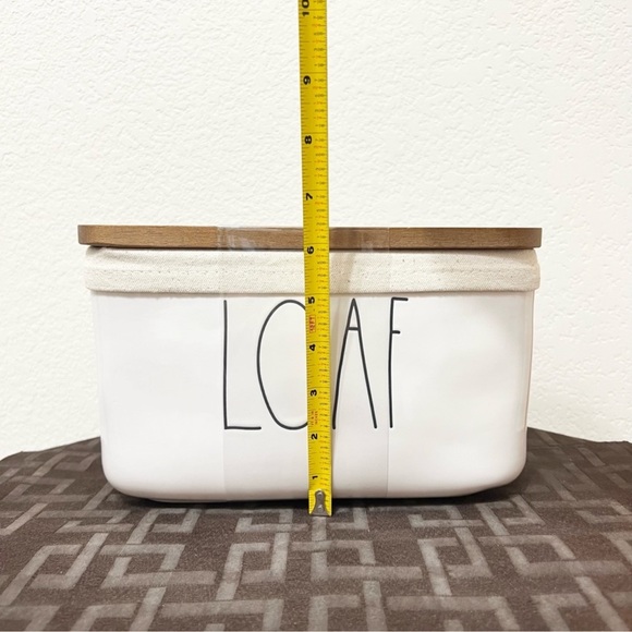 New! Rae Dunn Loaf Box - Picture 2 of 2